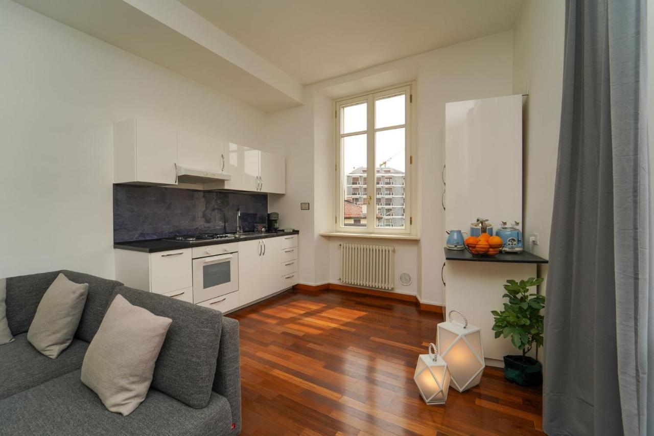Appartamento Esclusivo Fronte Lago, In Centro A Como Con Garage Экстерьер фото
